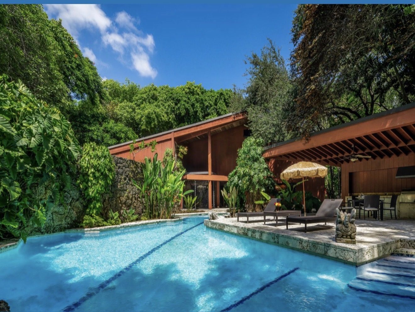 Sanctuary Paradise exterior and pool